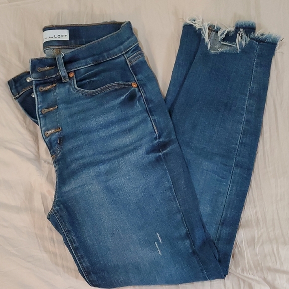LOFT Women's Button Up Blue Jeans sz 25 - Picture 1 of 4